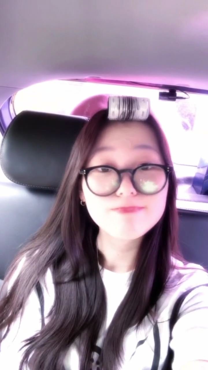신음이쁜 통화하는년