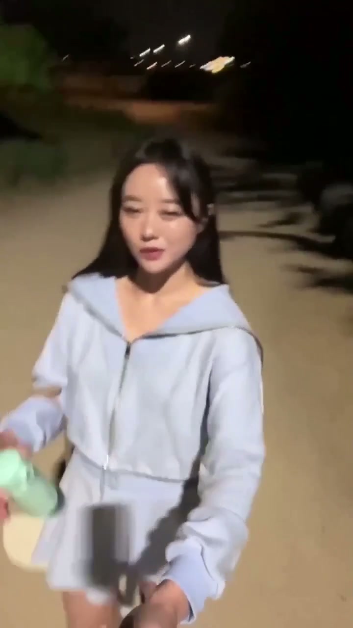 벌릴테니까 박아달라는 야외도발 유부녀 11-09-2026