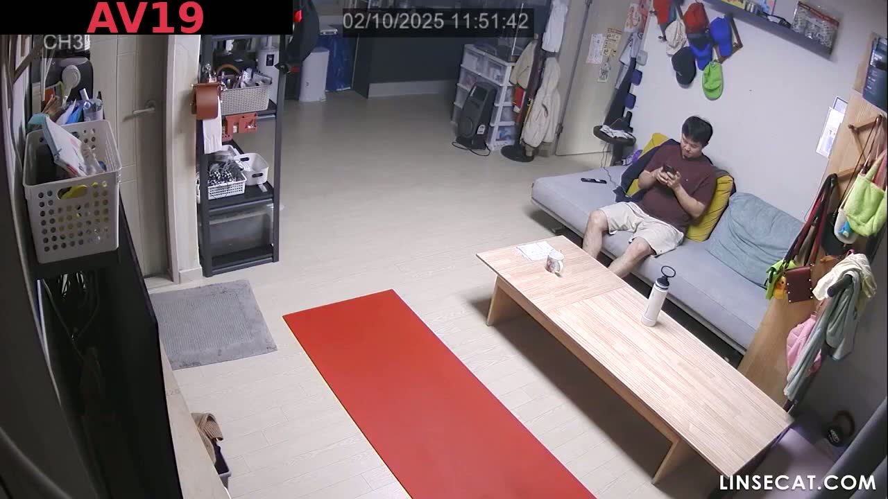[신작] 극히 희귀한 영상. 부산의 한 부부가 운동하는 동안 성관계를 가졌다. 아내는 긴 머리를 밀었는데, …