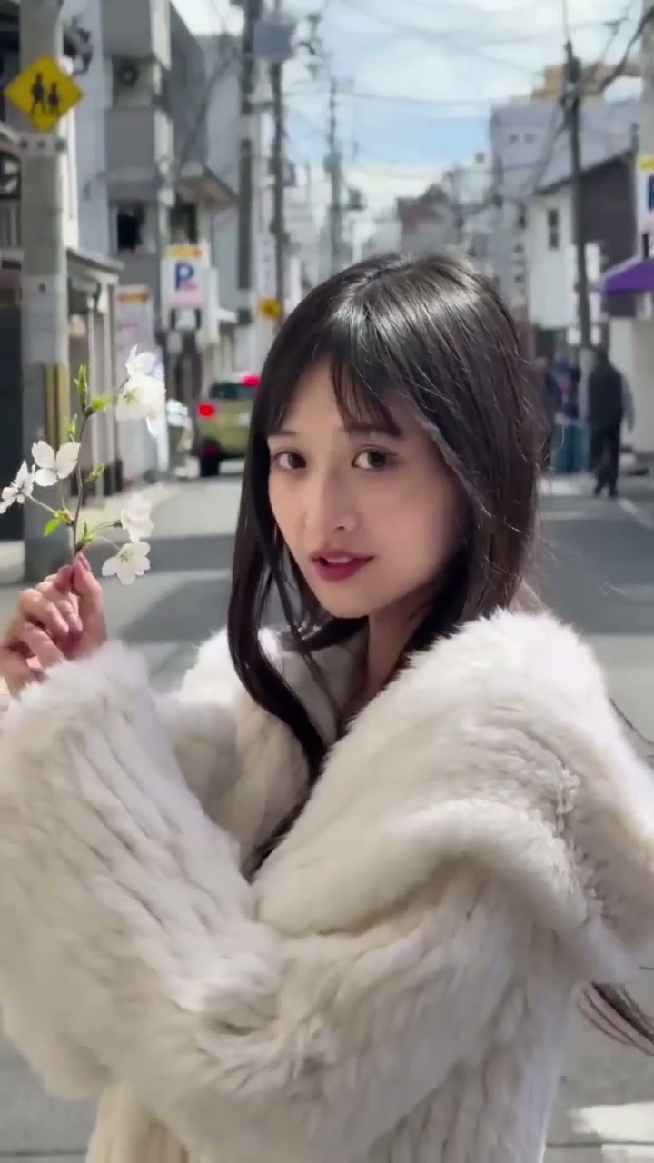 야노가 뭔지 확실히 보여주는 귀요미 12-09-2026