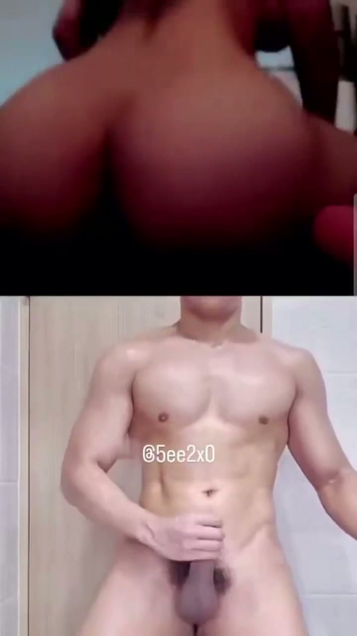 좆물싸고 오줌까지싸는 멋진오빠~