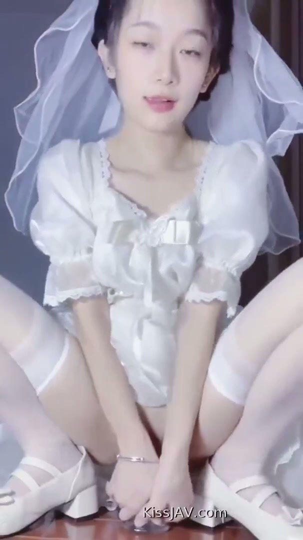 자위를 좋아하는 여자 아이 (2)