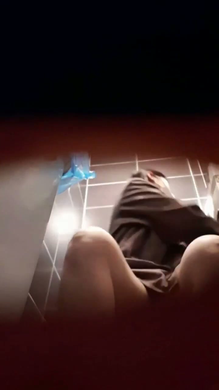장실 은밀한 쓰레기통뷰
